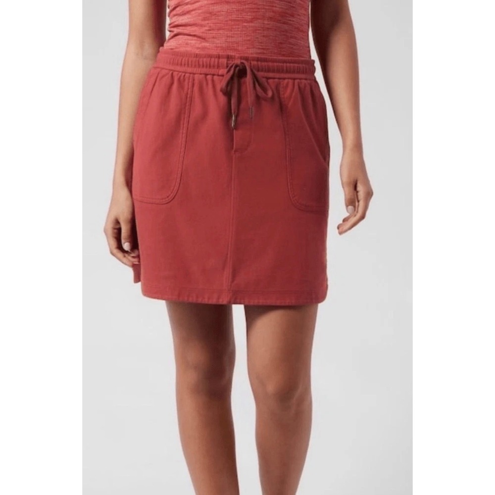 Athleta Farallon Skirt Burnt Red Mini Skirt Drawstring Waist Pockets Sz L